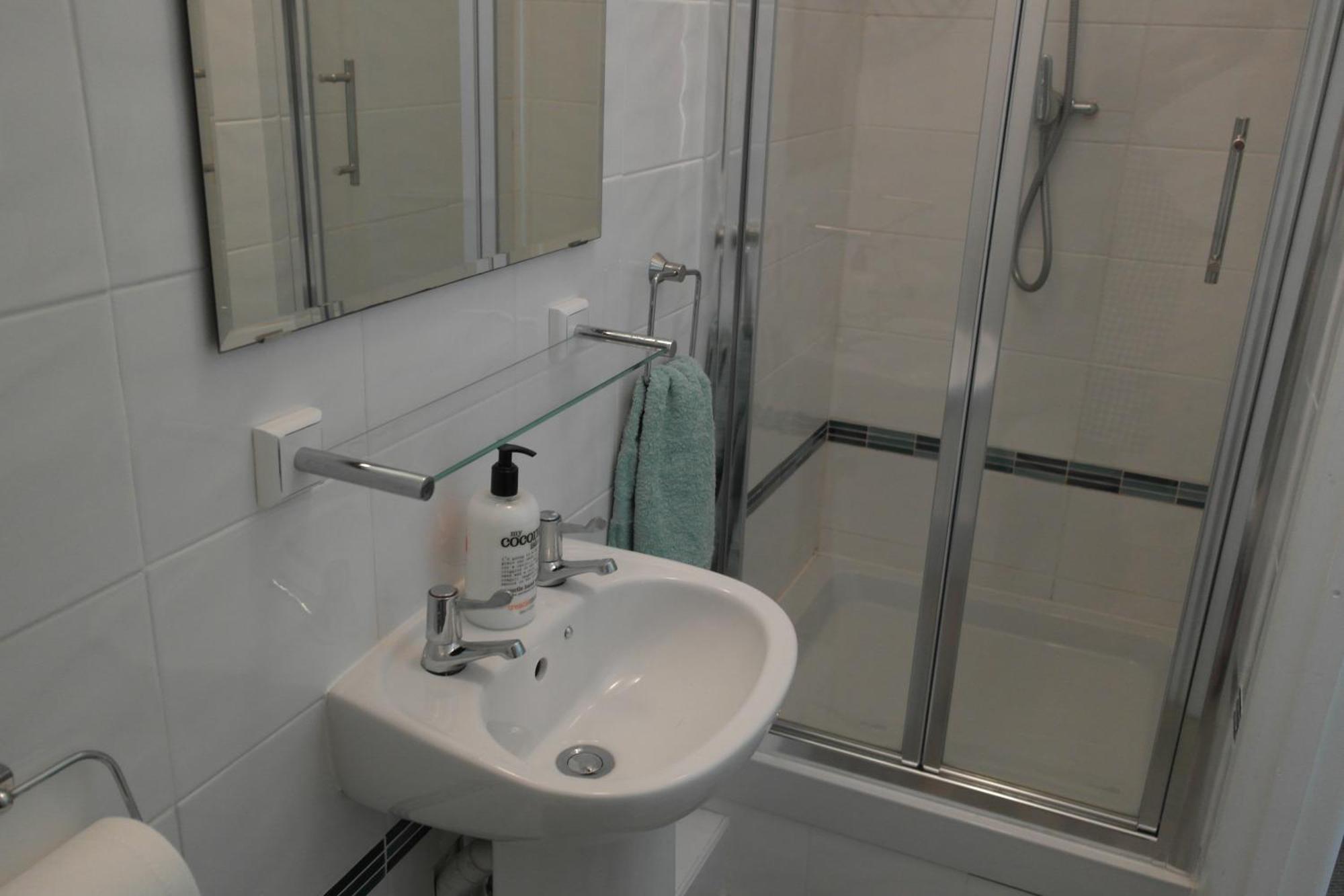 Nettle Bank Bed & Breakfast Lyme Regis Bilik gambar